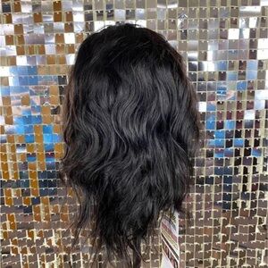 Natural Black Body Wave 4x4 Lace Closure Human Hair 16” Glue-less
